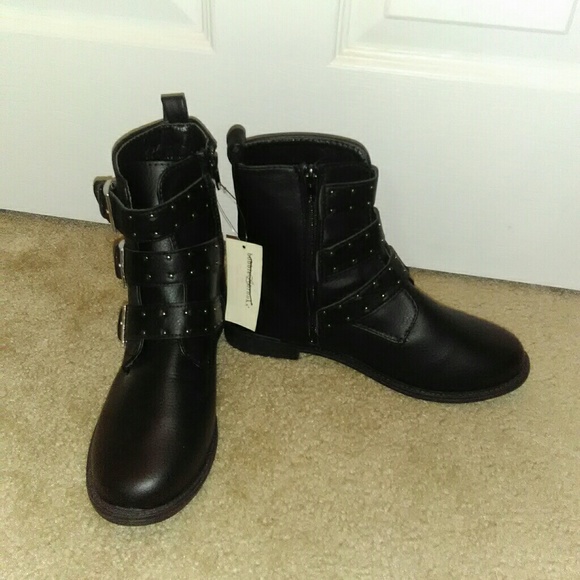 Bobbie brooks boots - Picture 3 of 6